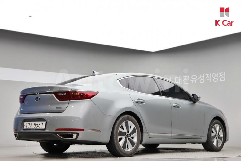 KNALB41GBHA006453 2017 KIA  K7 HYBRID CADENZA NOBLESSE-2