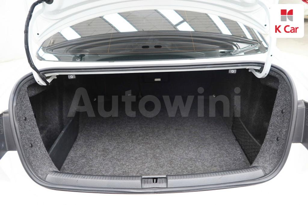 2015 VOLKSWAGEN  JETTA 2.0 TDI BLUE-MOTION - 18