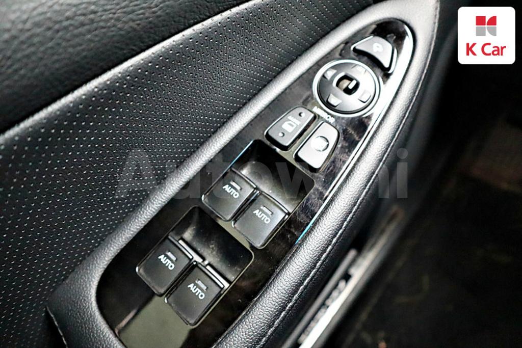2012 HYUNDAI GENESIS BH330 GRAND - 9