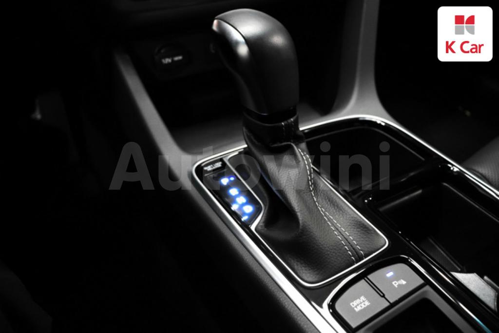 2018 HYUNDAI SONATA RISE HYBRID MORDERN - 9