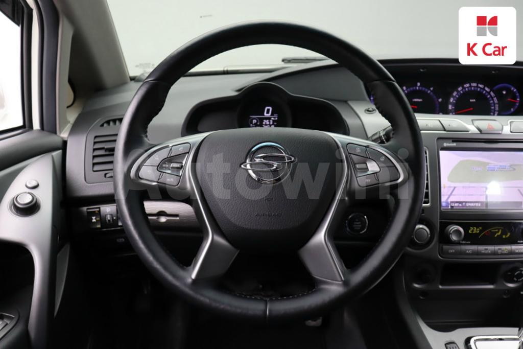 2019 SSANGYONG KORANDO TURISMO 4WD EXTREME SPORTS 9 SEATS - 7