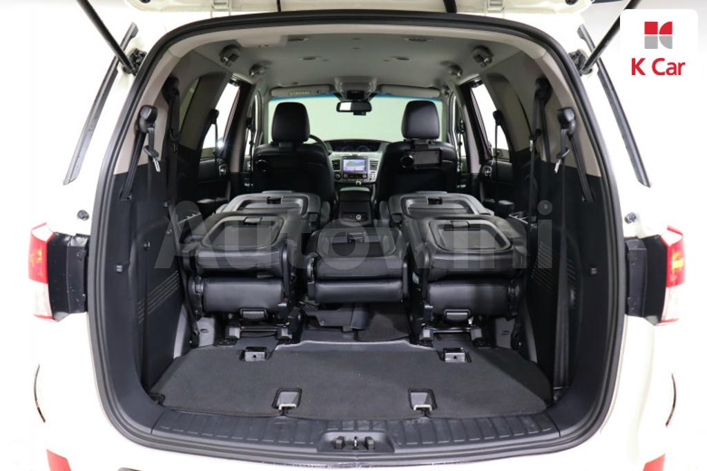2019 SSANGYONG KORANDO TURISMO 4WD EXTREME SPORTS 9 SEATS - 16