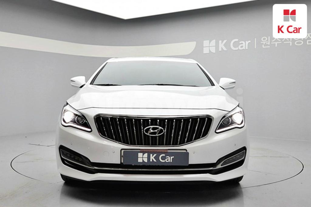 KMHFN412BGA011764 2016 HYUNDAI ASLAN G330 MORDERN-4