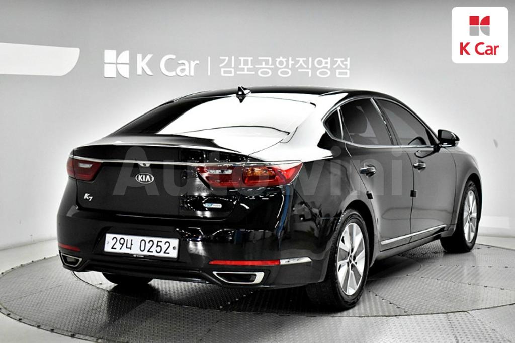 KNALB41GBHA000543 2017 KIA  K7 HYBRID CADENZA NOBLESSE-1