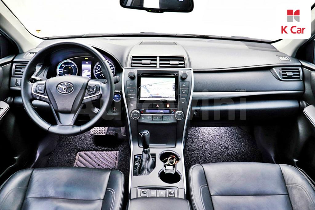 2016 TOYOTA  CAMRY HYBRID XLE - 17