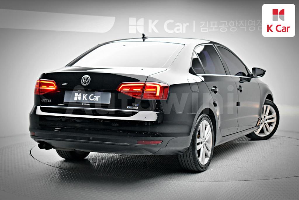 WVWZZZ16ZFM029085 2015 VOLKSWAGEN  JETTA 2.0 TDI BLUE-MOTION PREMIUM-1