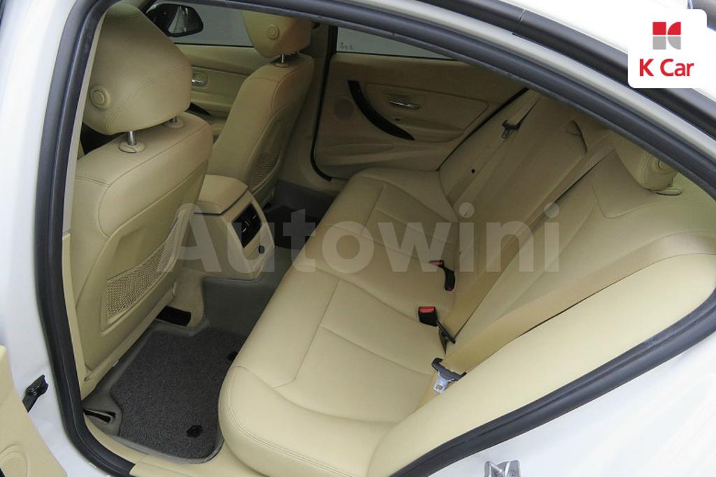 2016 BMW 3 SERIES F30  320D - 10