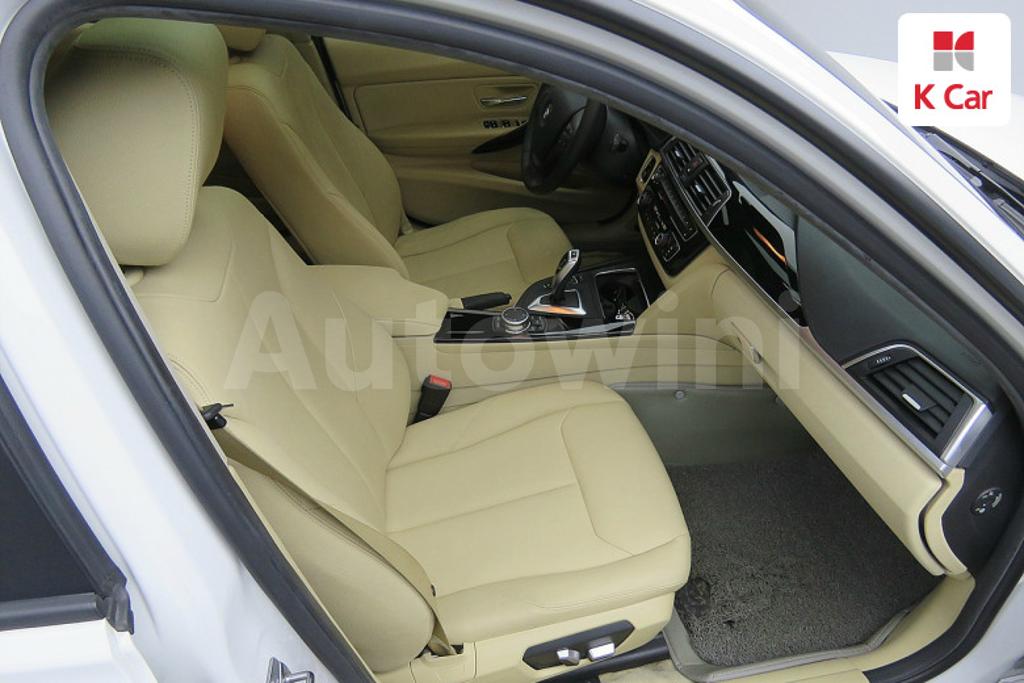 2016 BMW 3 SERIES F30  320D - 12