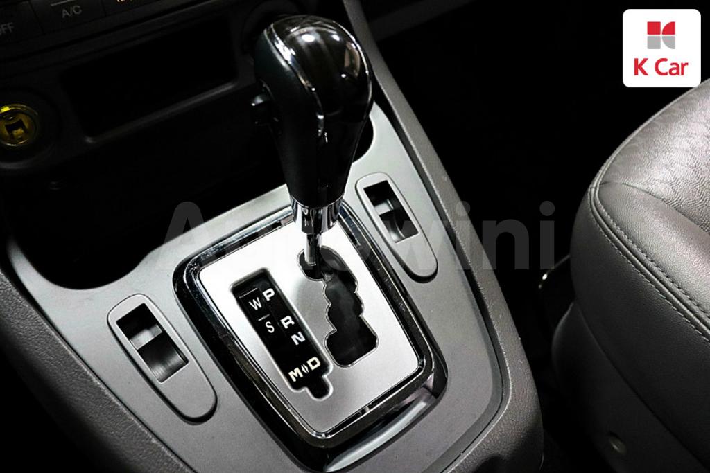 2016 SSANGYONG KORANDO TURISMO 4WD TX 9 SEATS - 15