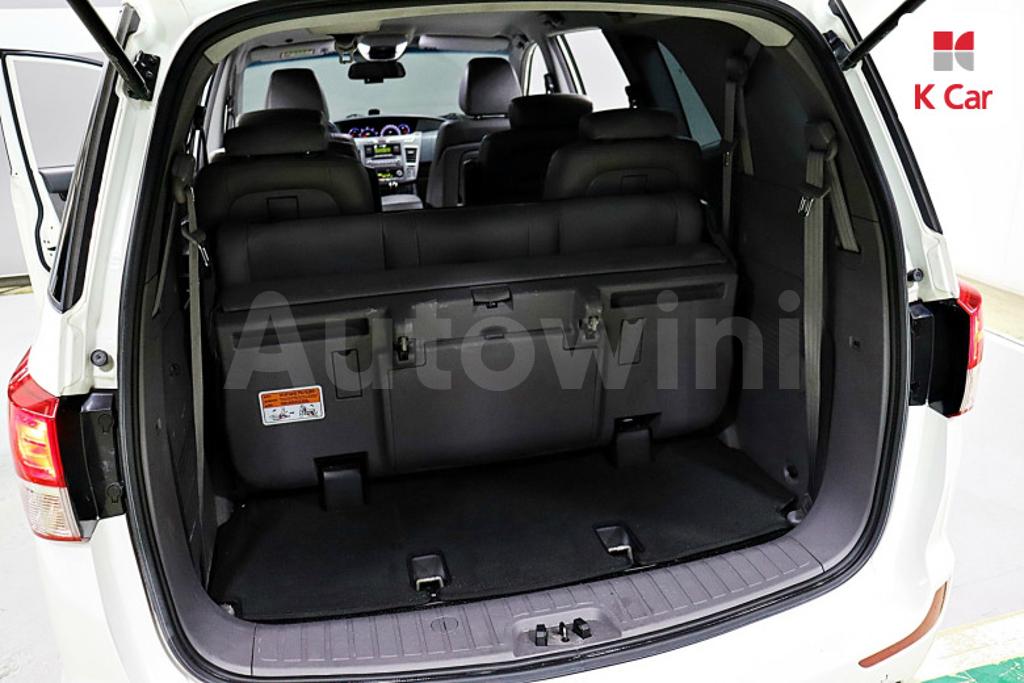 2016 SSANGYONG KORANDO TURISMO 4WD TX 9 SEATS - 19