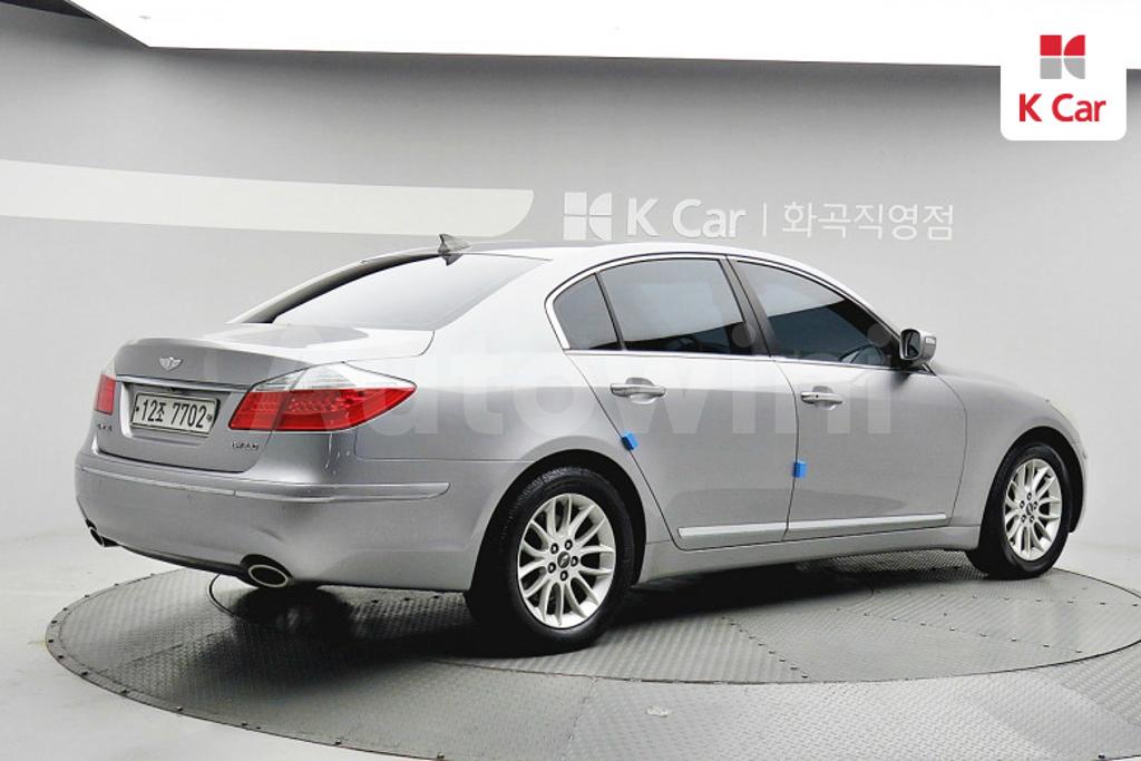 KMHGB41ABAU073763 2010 HYUNDAI GENESIS BH330 LUXURY-2