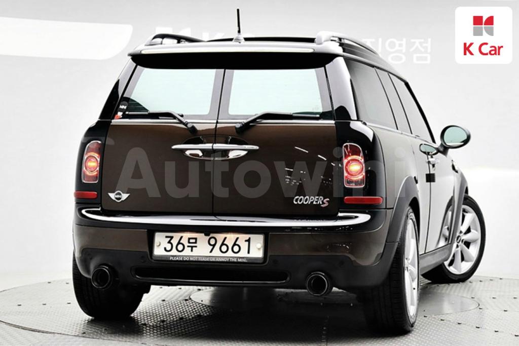 WMWZG3108BTY43221 2011 MINI COOPER CLUBMAN S-3