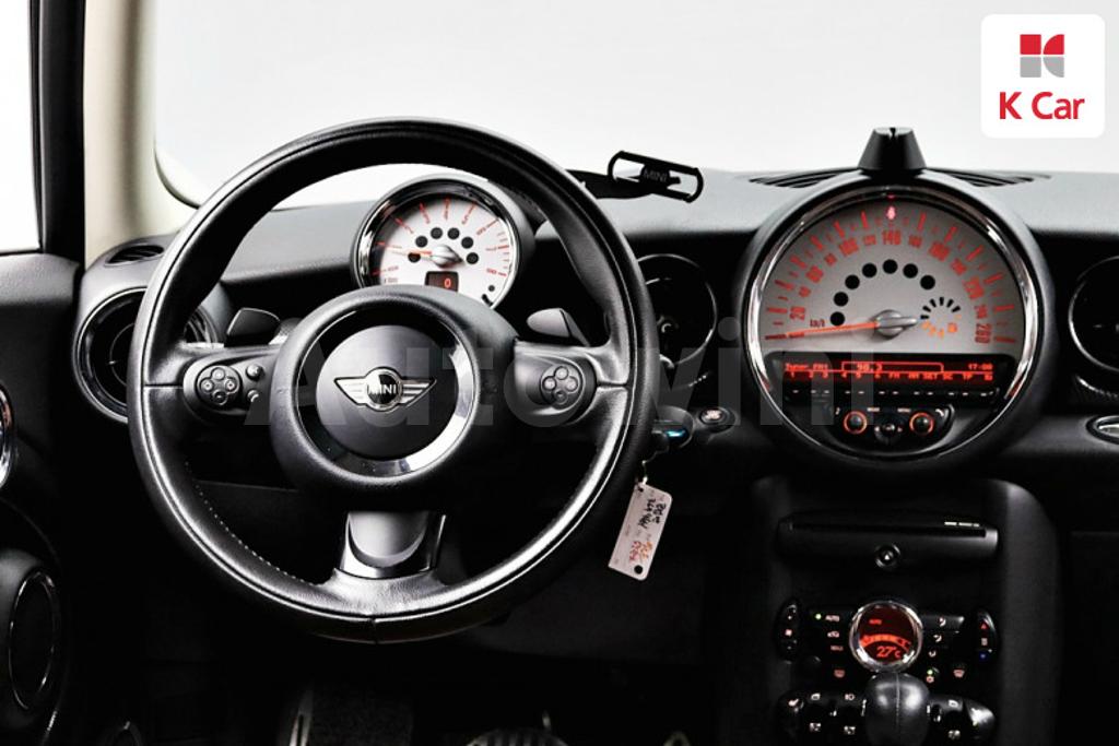 2011 MINI COOPER CLUBMAN S - 15