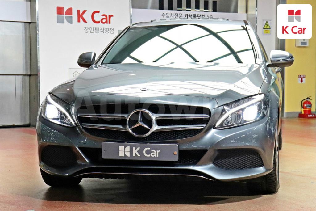 WDDWF4CB1HF509610 2017 MERCEDES BENZ C CLASS W205 C200 AVANT-GRADE-2