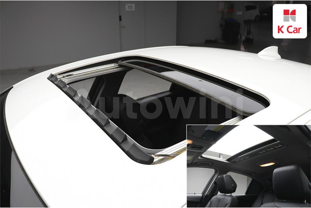 2012 BMW 3 SERIES F30  320D - 9