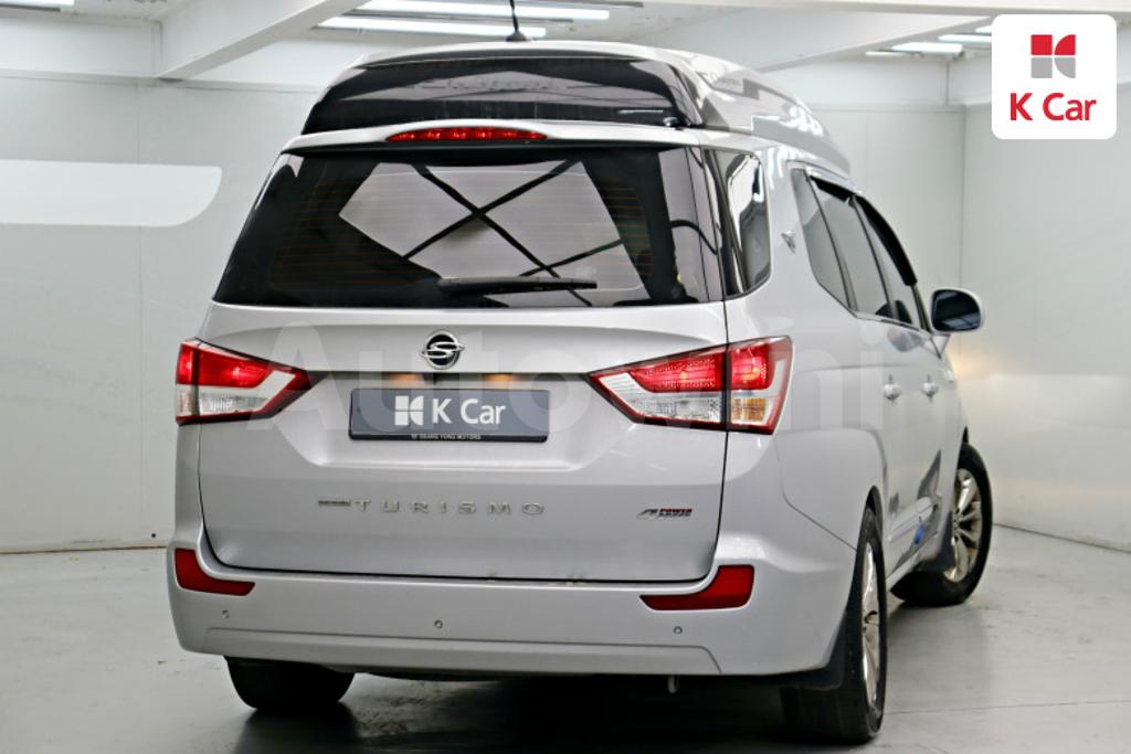 2016 SSANGYONG KORANDO TURISMO 4WD 9 SEATS - 2