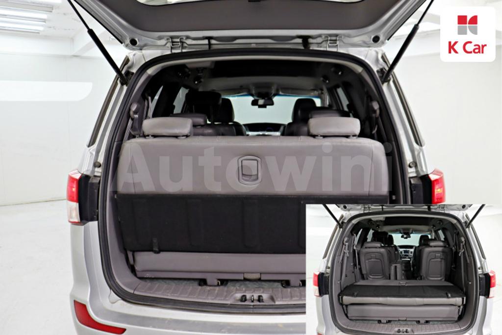 2016 SSANGYONG KORANDO TURISMO 4WD 9 SEATS - 19
