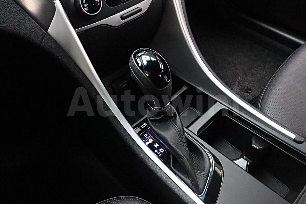 2012 HYUNDAI SONATA HYBRID 2.0 - 20