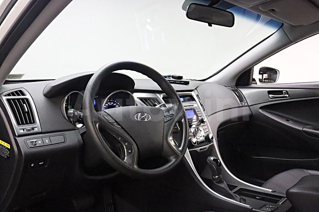 2012 HYUNDAI SONATA HYBRID 2.0 - 30