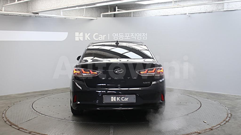 2018 HYUNDAI SONATA RISE HYBRID MORDERN - 9