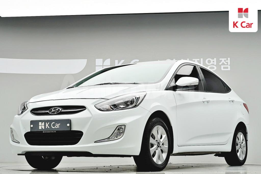 KMHCT41BEHU279794 2017 HYUNDAI ACCENT  1.4 VVT MORDERN-0