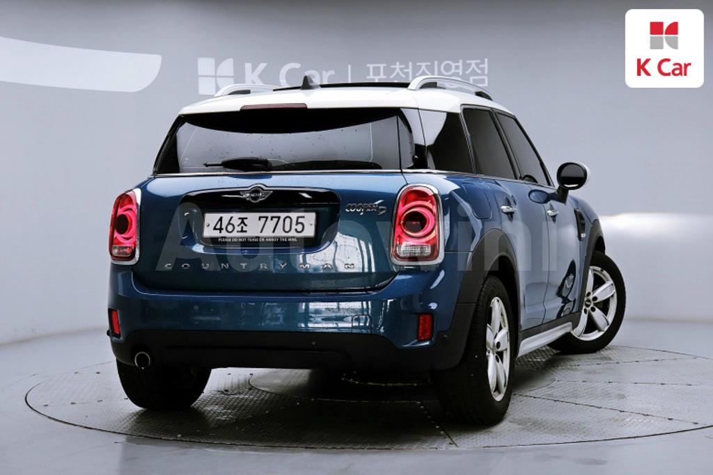 WMWYT9106H3B67759 2017 MINI COOPER COUNTRYMAN D BASIC-3
