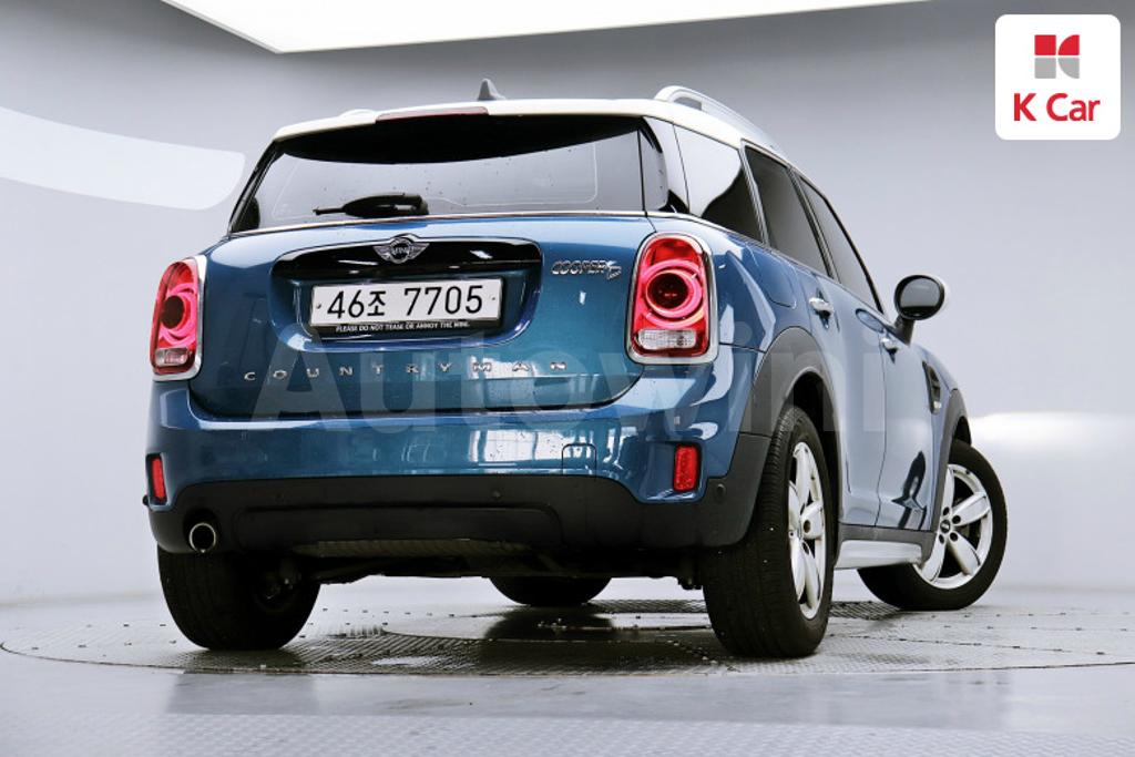WMWYT9106H3B67759 2017 MINI COOPER COUNTRYMAN D BASIC-4