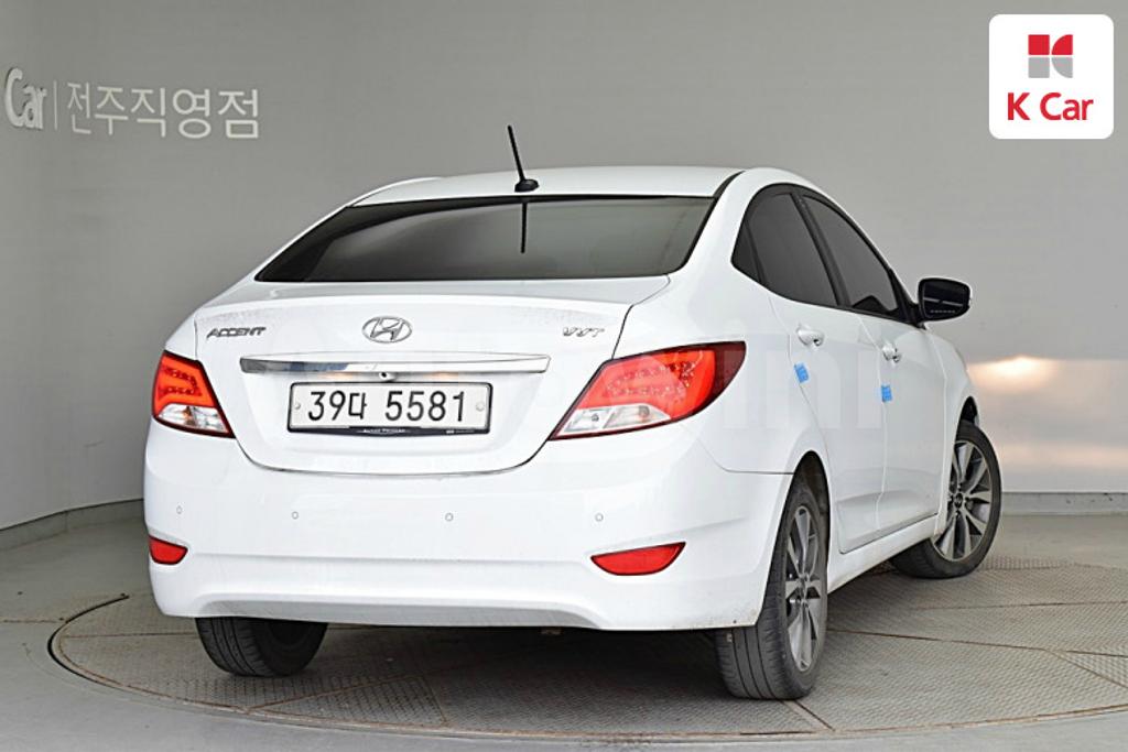 KMHCU41BEHU318944 2017 HYUNDAI ACCENT  1.4 VVT PREMIUM-1