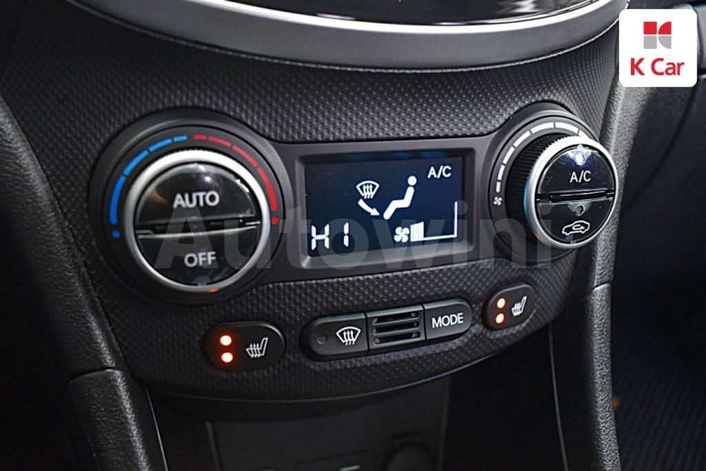 2017 HYUNDAI ACCENT  1.4 VVT PREMIUM - 9