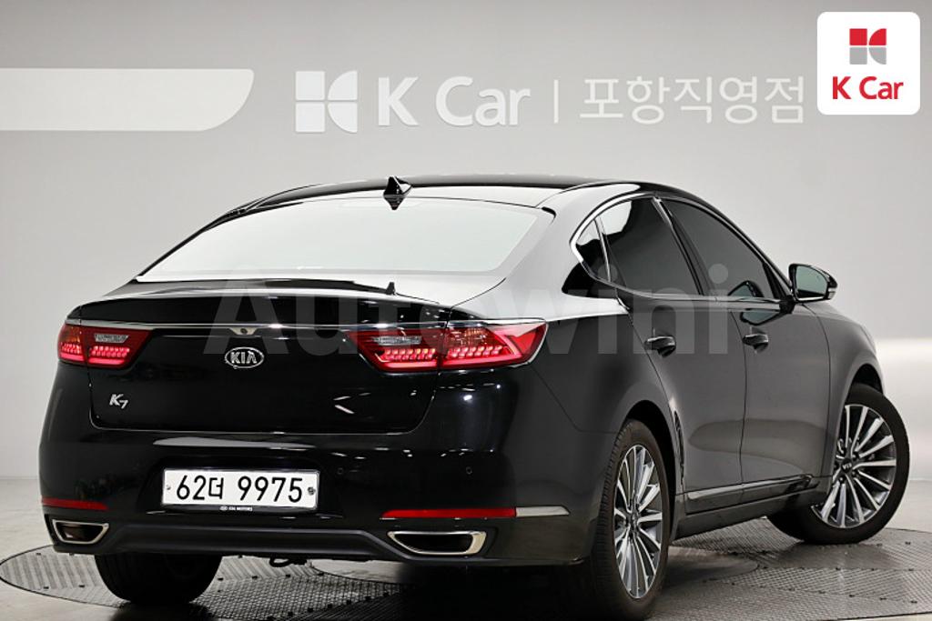 KNALB415BKA167735 2019 KIA  K7 CADENZA 2.4 GDI NOBLESSE-1