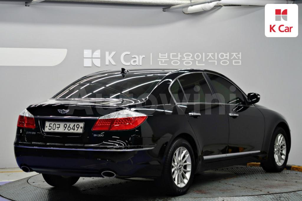 KMHGA41ABBU125199 2011 HYUNDAI GENESIS BH330 GRAND-3