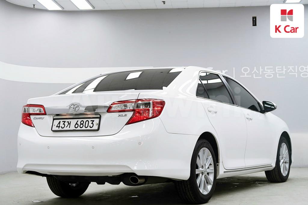 4T1BF1FK1DU706457 2013 TOYOTA  CAMRY 2.5 XLE-2