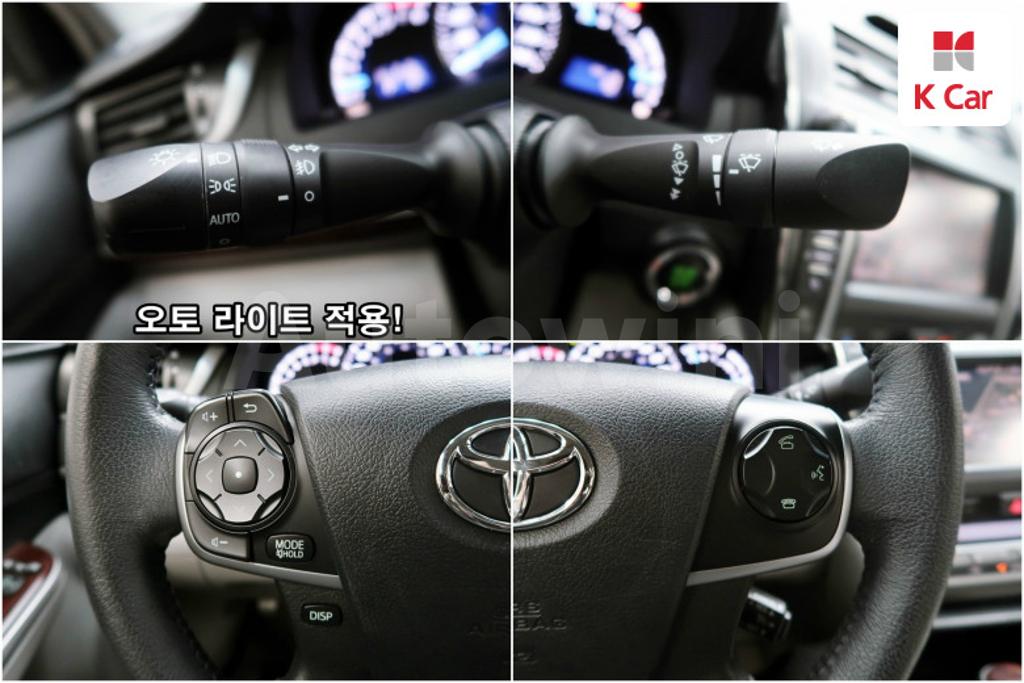 2013 TOYOTA  CAMRY 2.5 XLE - 13