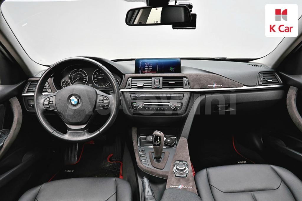 2012 BMW 3 SERIES F30  320I - 8
