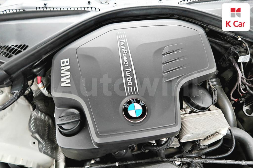 2012 BMW 3 SERIES F30  320I - 19