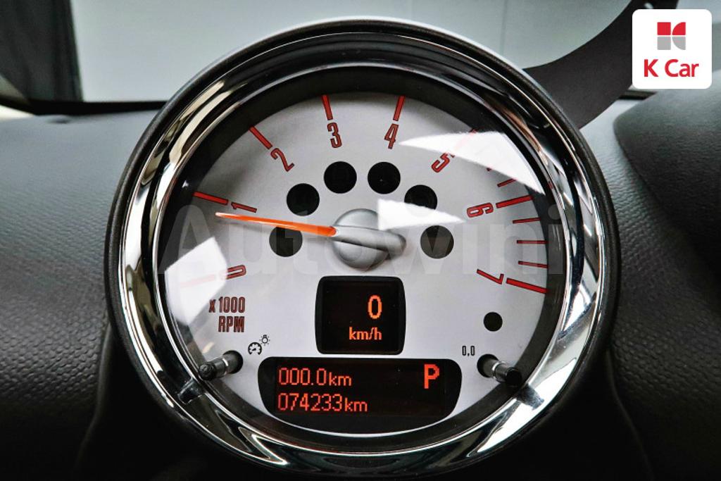 2014 MINI COOPER COUNTRYMAN D BASIC - 9