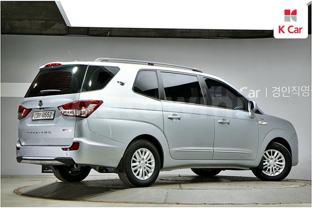 2016 SSANGYONG KORANDO TURISMO 4WD TX 9 SEATS - 7
