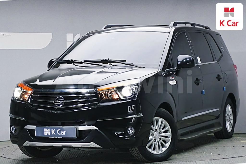 2016 SSANGYONG KORANDO TURISMO 4WD TX 9 SEATS - 1