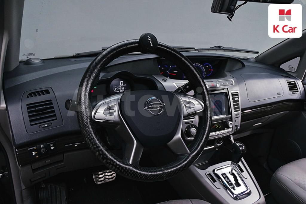 2016 SSANGYONG KORANDO TURISMO 4WD TX 9 SEATS - 7