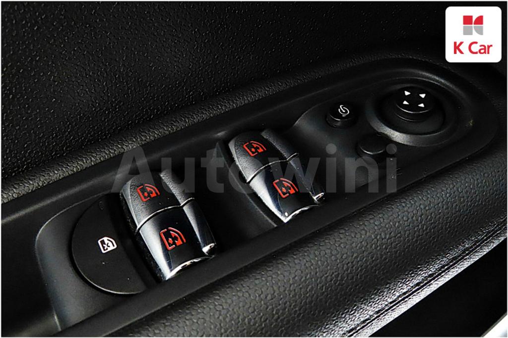 2016 MINI COOPER COUNTRYMAN SD ALL4 - 8