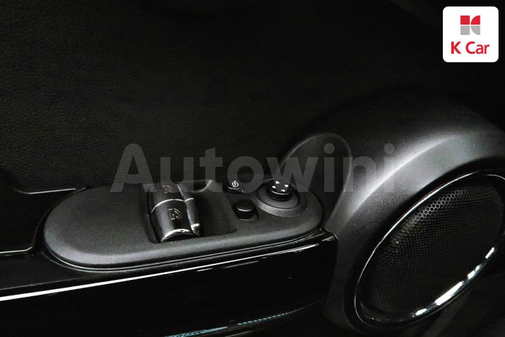 2017 MINI COOPER S JCW - 11