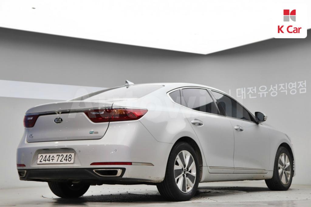 KNALA41GBHA004008 2017 KIA  K7 HYBRID CADENZA PRESTIGE-2