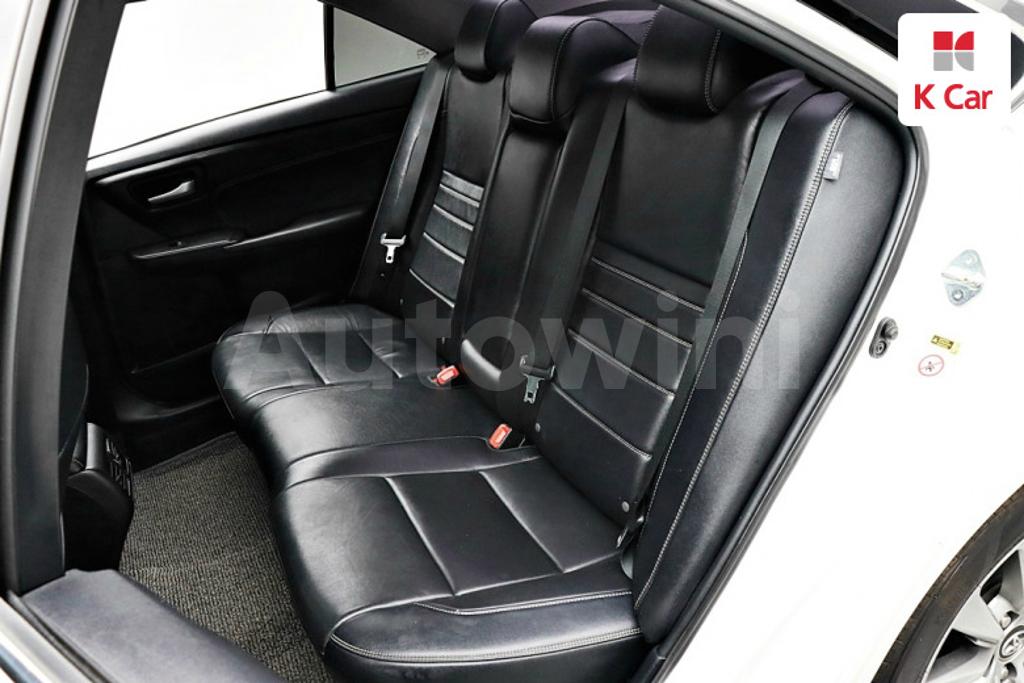 2015 TOYOTA  CAMRY 2.5 XLE - 14