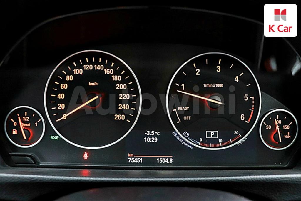 2012 BMW 3 SERIES F30  320D - 9