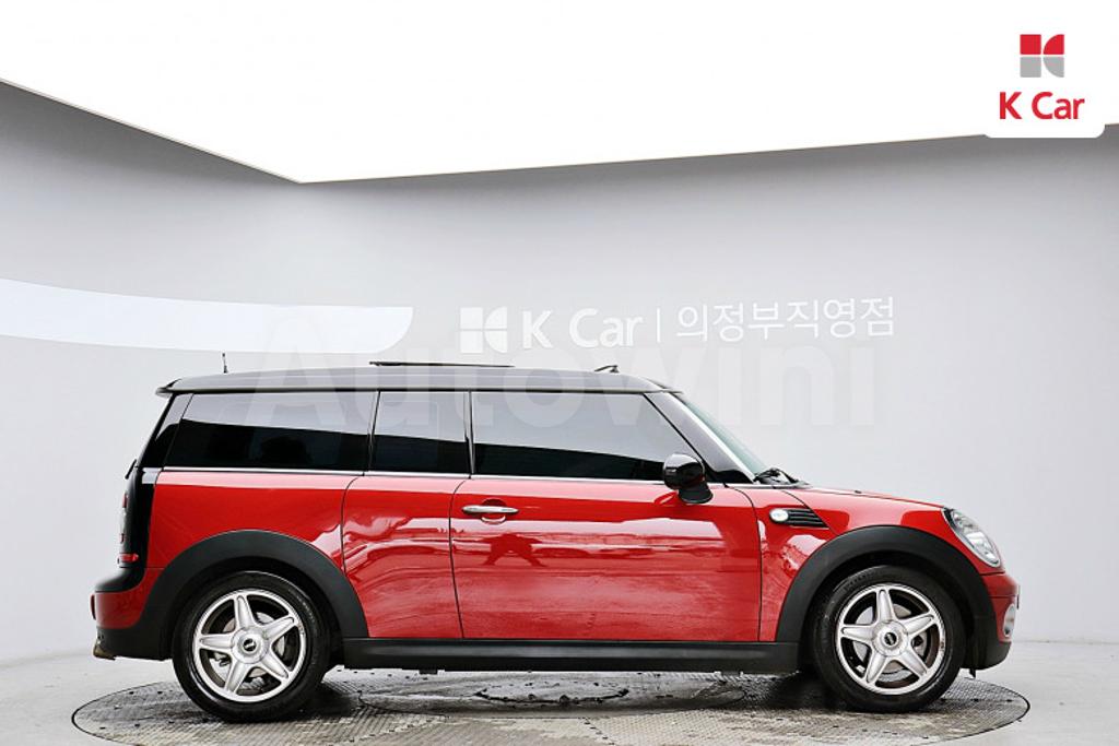 WMWML3106ATN36599 2010 MINI COOPER CLUBMAN BASIC-5