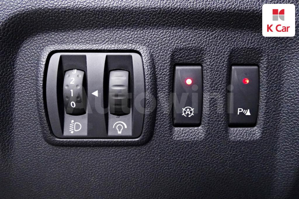 2016 RENAULT SAMSUNG QM3 RE - 12