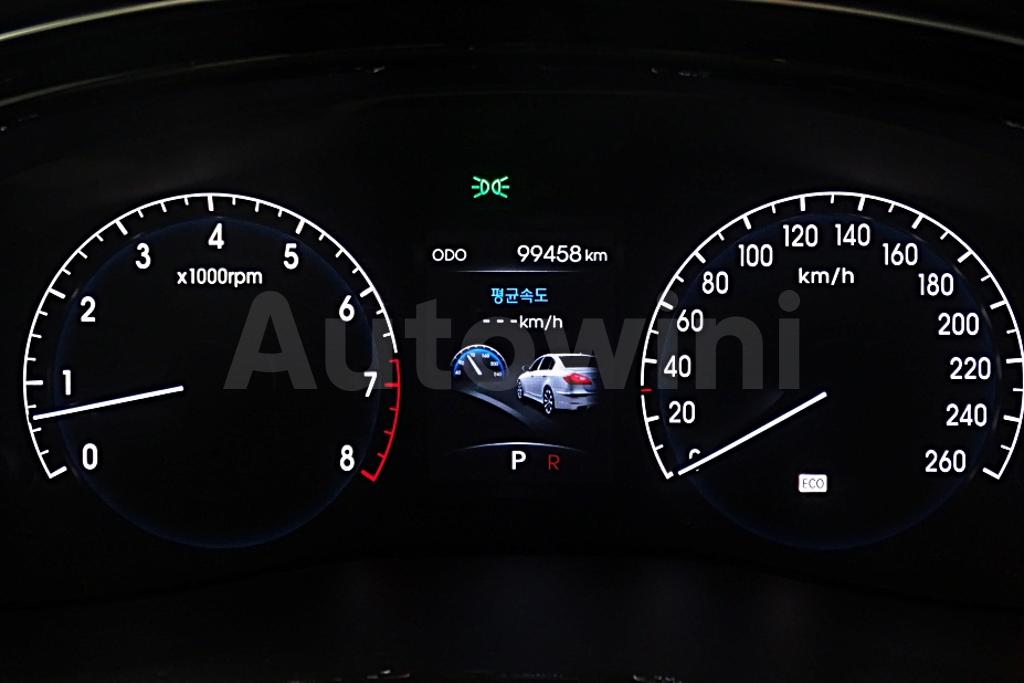 2012 HYUNDAI GENESIS BH330 GRAND - 25
