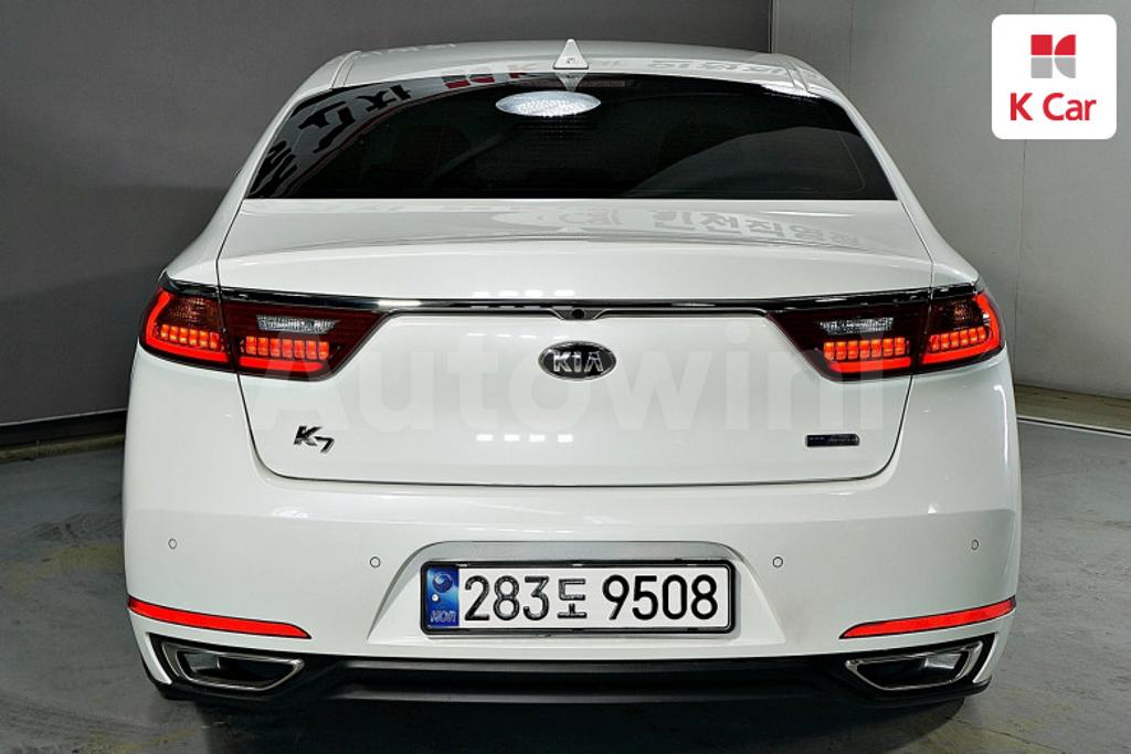 KNALB41GBHA001780 2017 KIA  K7 HYBRID CADENZA NOBLESSE-5