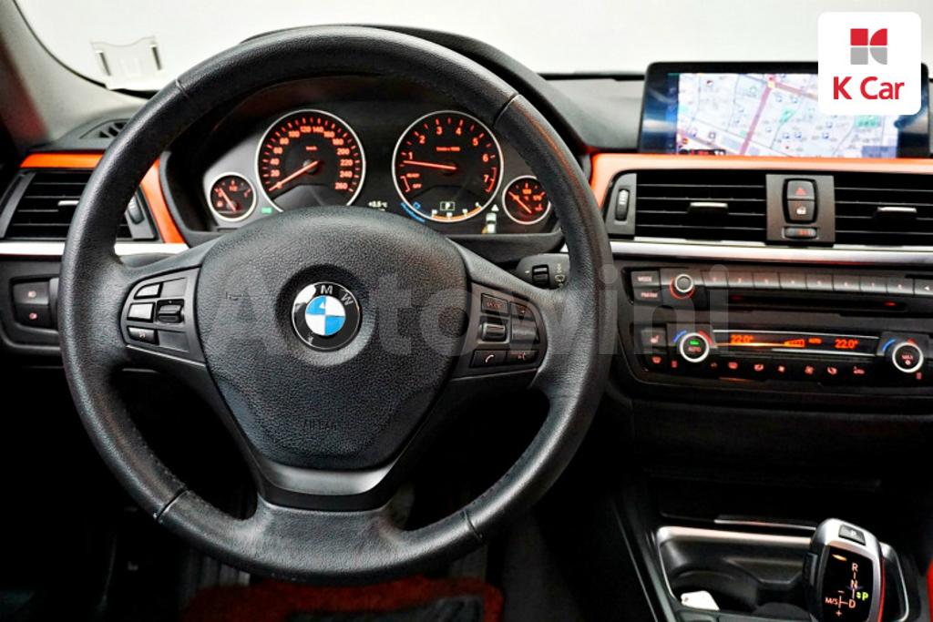 2012 BMW 3 SERIES F30  320I - 7