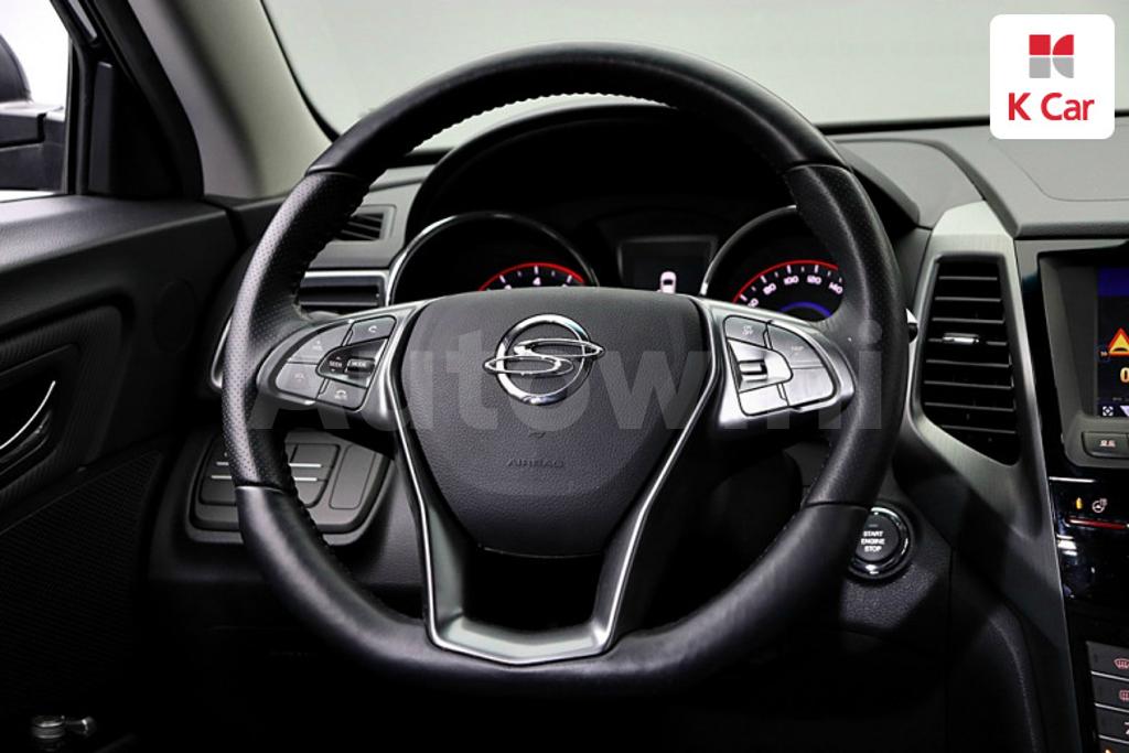 2019 SSANGYONG TIVOLI ARMOR VX 2WD - 10